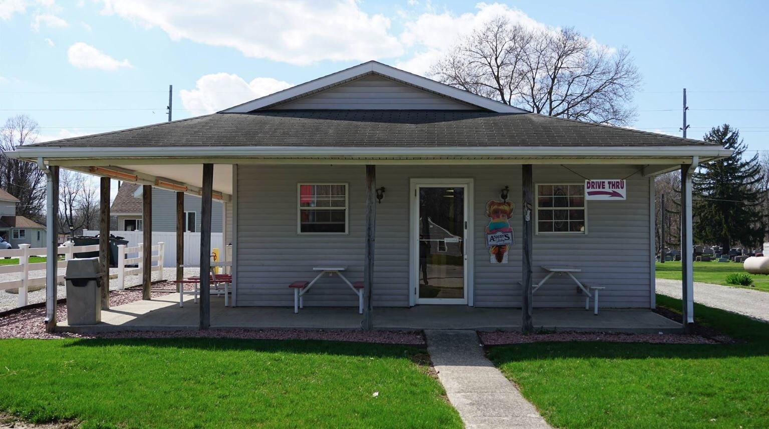 613 Michigan Rd, Burlington, IN for sale Primary Photo- Image 1 of 1