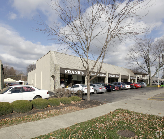 2932-2944 E Broad St, Columbus, OH for lease - Primary Photo - Image 1 of 2