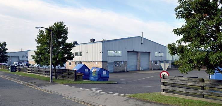 Cowley Rd, Poole, Bh17 0uj - Industrial For Lease 