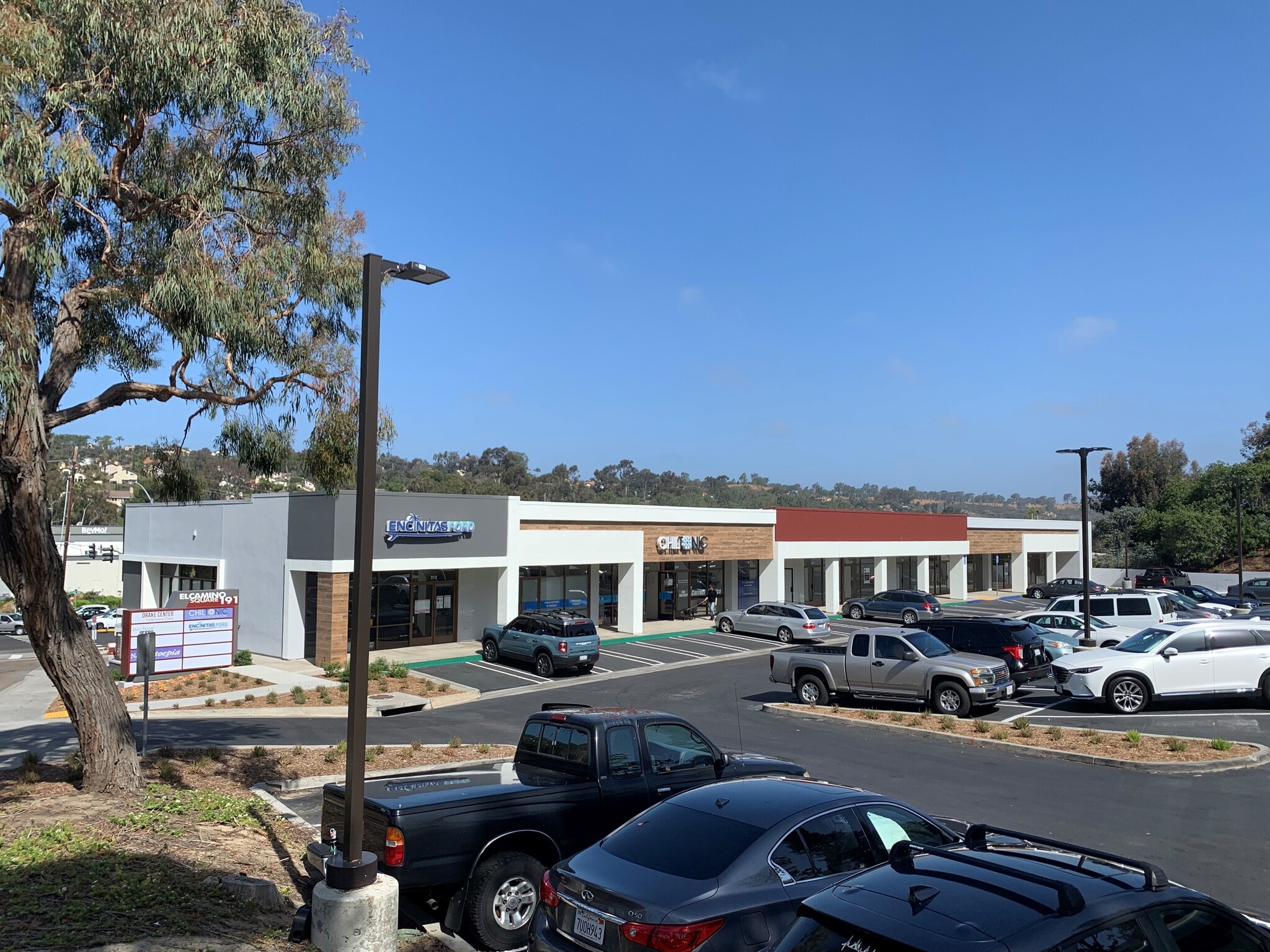 191 N El Camino Real, Encinitas, CA 92024 El Camino Square