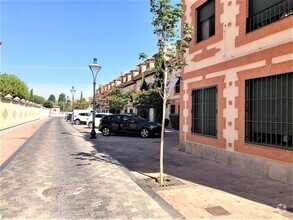 Calle Inmaculada, 66, Griñón, Madrid for lease Interior Photo- Image 2 of 3