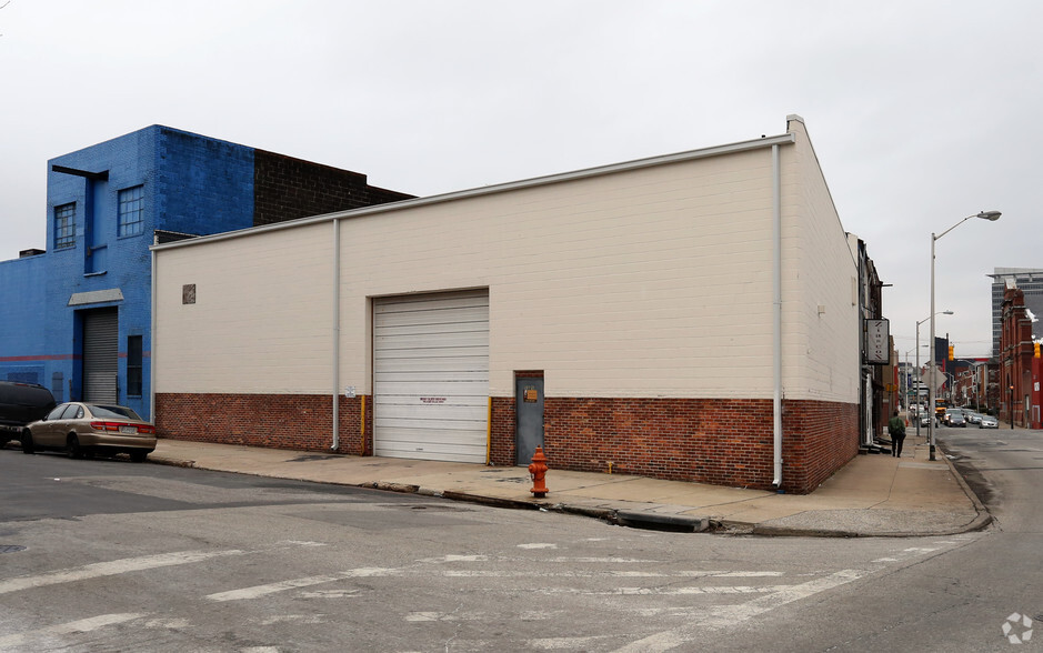 1321 E Pratt St, Baltimore, MD for lease - Building Photo - Image 1 of 6