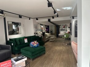 42-44 High St, Milton Keynes for lease Interior Photo- Image 2 of 4