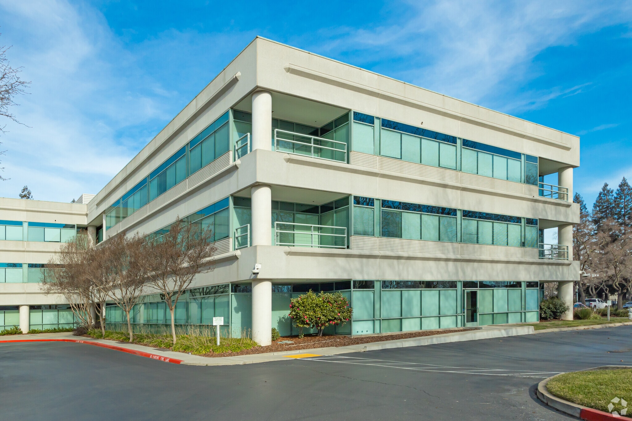 8800 Cal Center Dr, Sacramento, CA 95826 Office for Lease