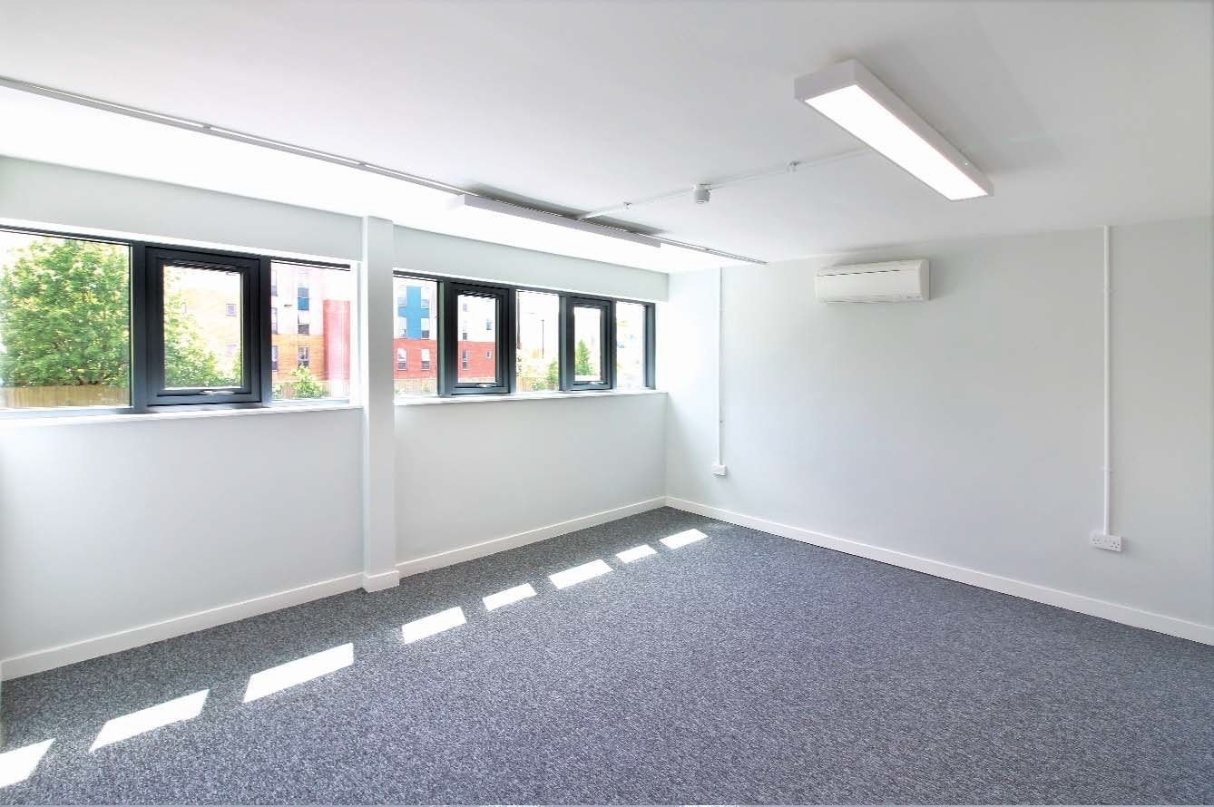 5-8 Cartwright Rd, Stevenage for lease Interior Photo- Image 1 of 2