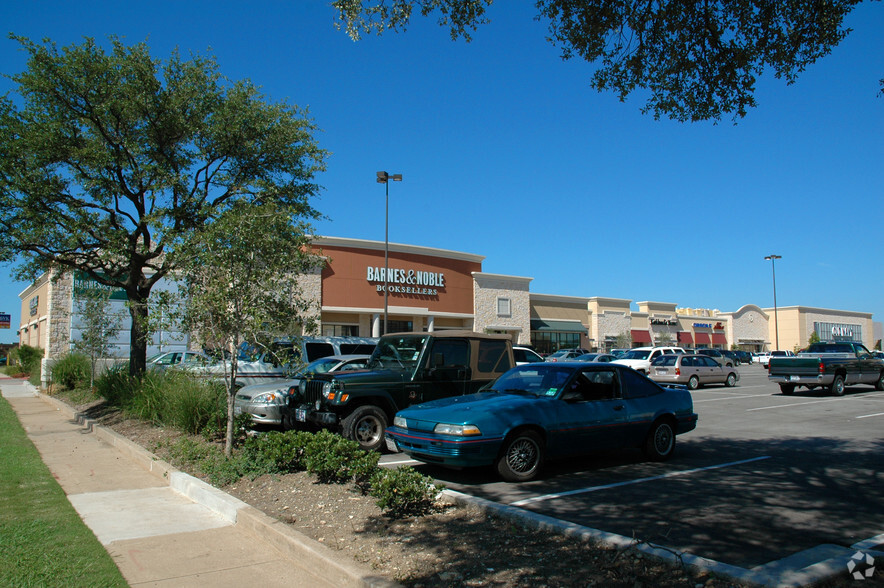 5000 S Hulen St, Fort Worth, TX for sale - Building Photo - Image 1 of 1