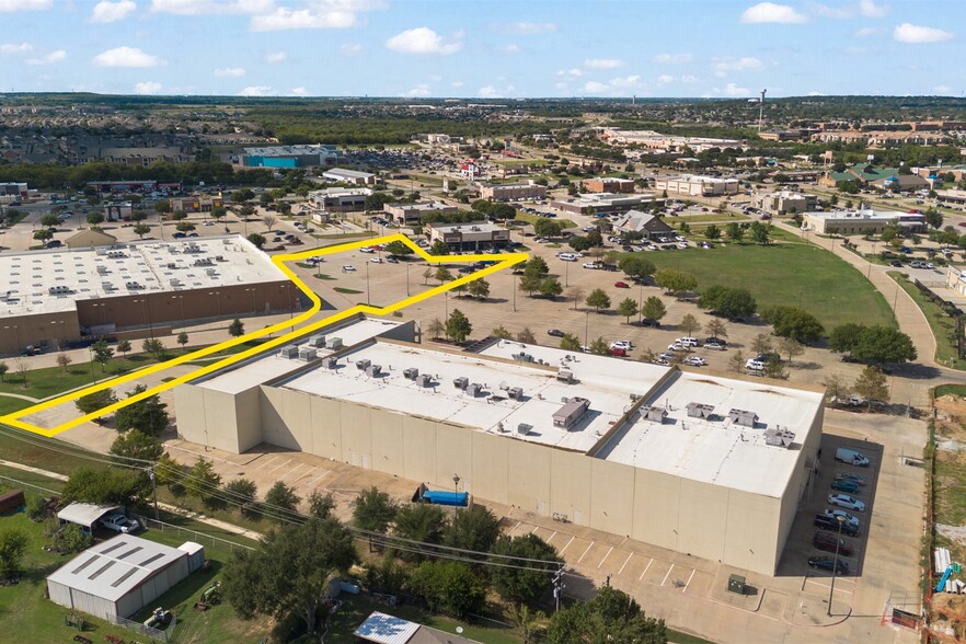 1591 SW Wilshire Blvd, Burleson, TX for sale - Building Photo - Image 2 of 3