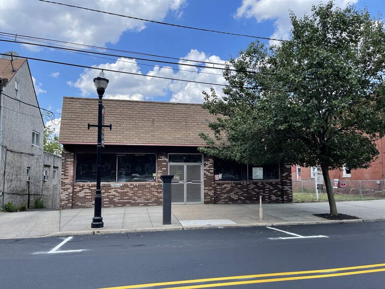 29 W Main St, Rahway, NJ for sale - Building Photo - Image 1 of 1