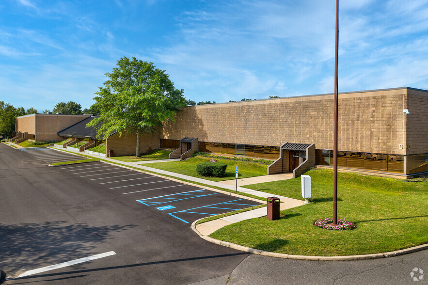 1 Industrial Way W, Eatontown, NJ for sale - Primary Photo - Image 1 of 1