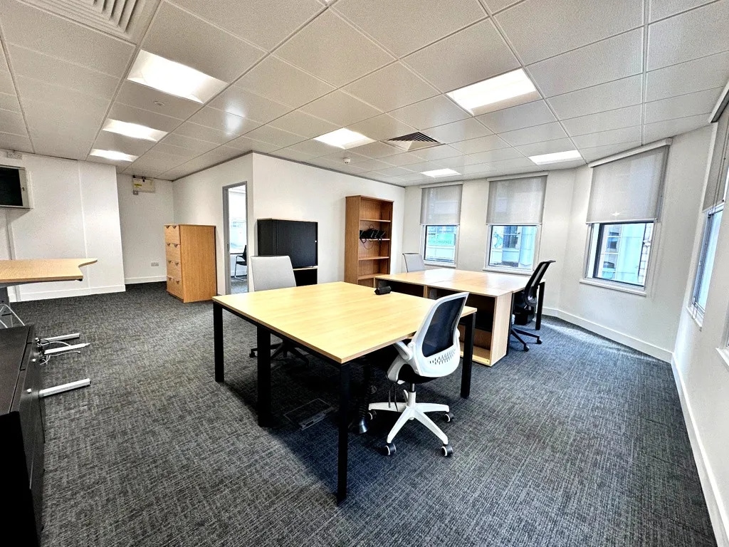 14 King St, Leeds for lease Interior Photo- Image 1 of 3