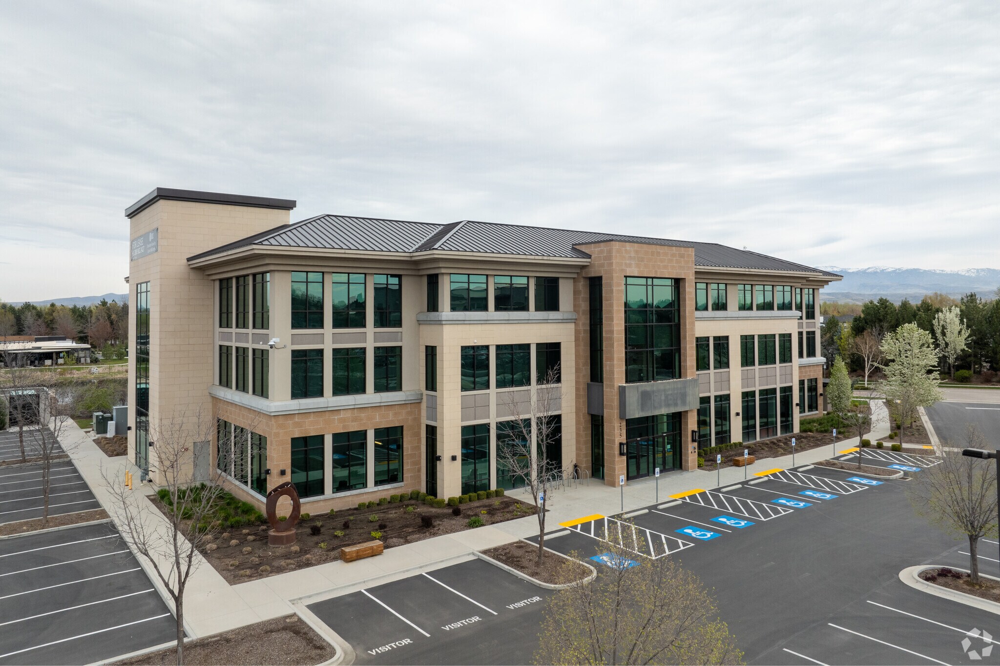 235 Colchester Dr, Eagle, ID for sale Primary Photo- Image 1 of 1