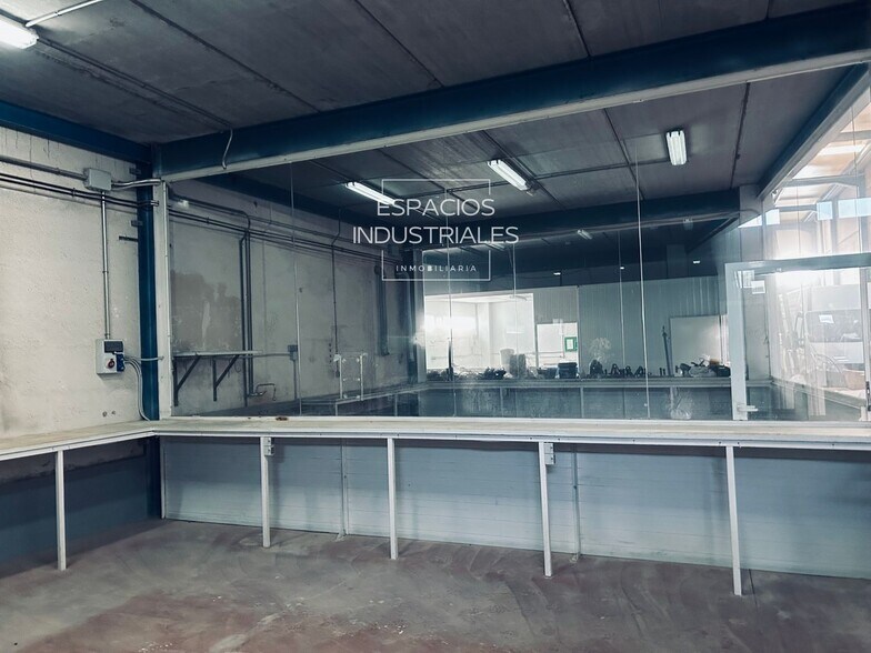 Industrial in Humanes de Madrid, Madrid for sale - Building Photo - Image 2 of 14