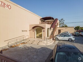 3115 Pico Blvd, Santa Monica, CA for lease Building Photo- Image 1 of 12