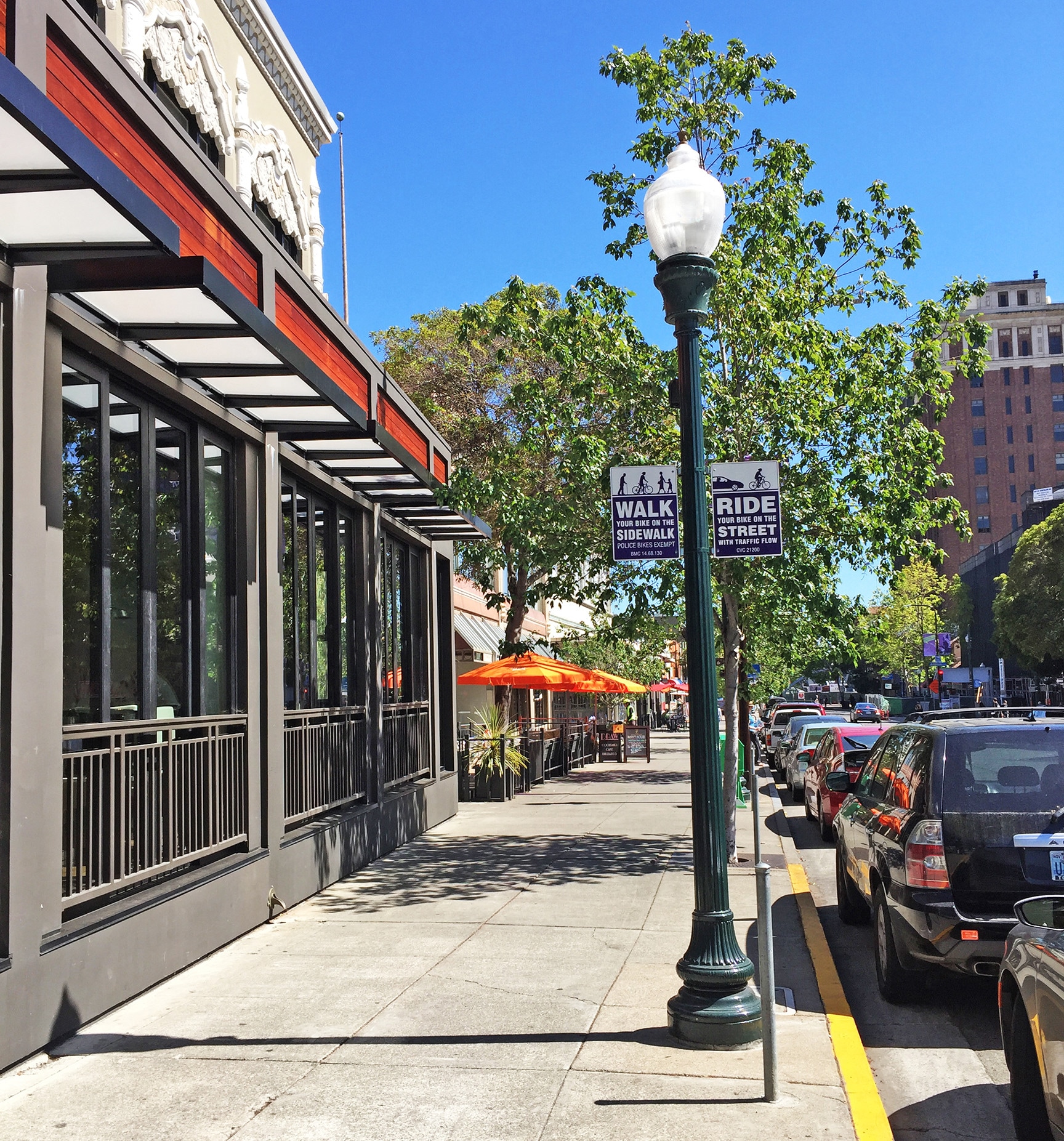 2004 University Ave, Berkeley, CA 94704 Tremendous Foot Traffic in