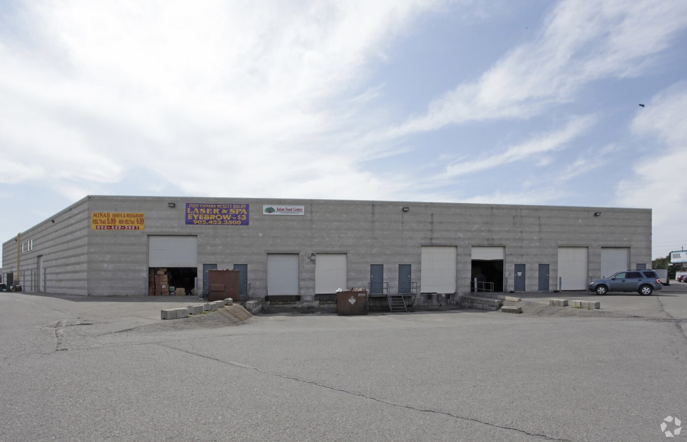 284 Orenda Rd, Brampton, ON L6T 5S3