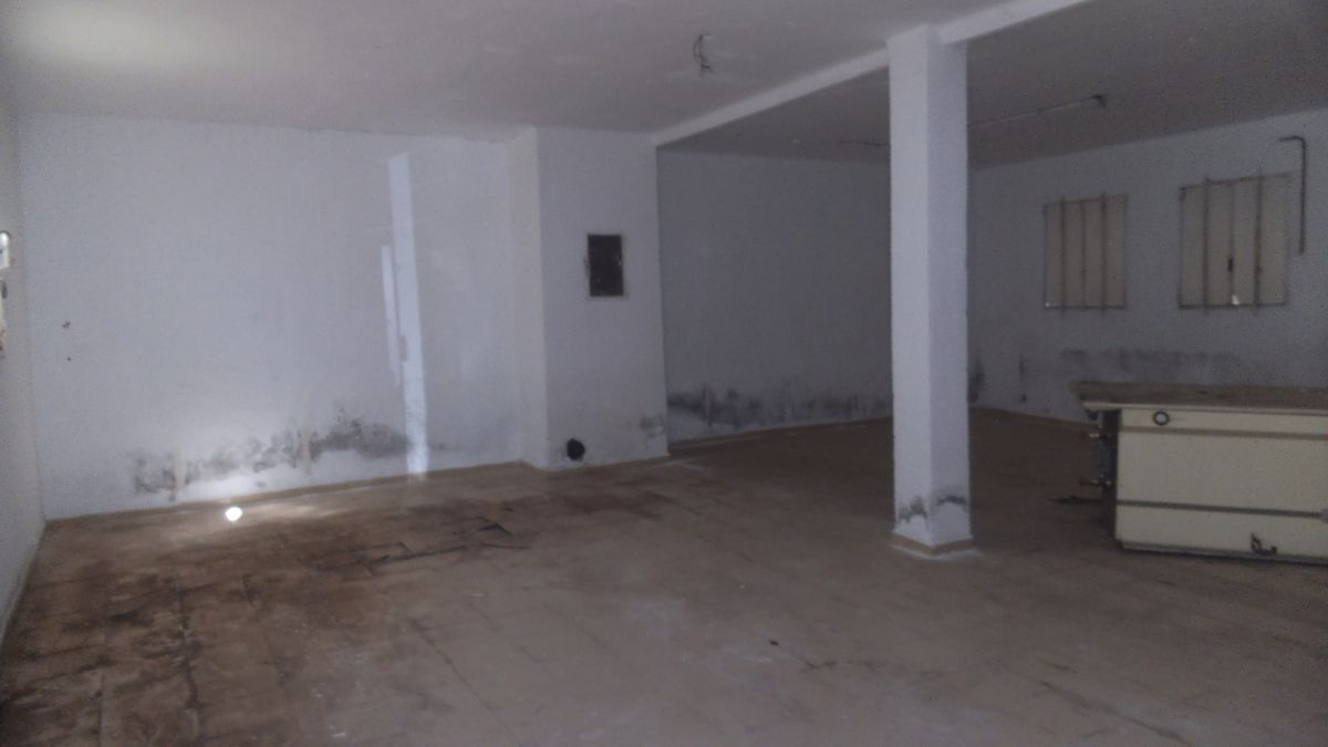 Retail in Cáceres for sale Building Photo- Image 1 of 11