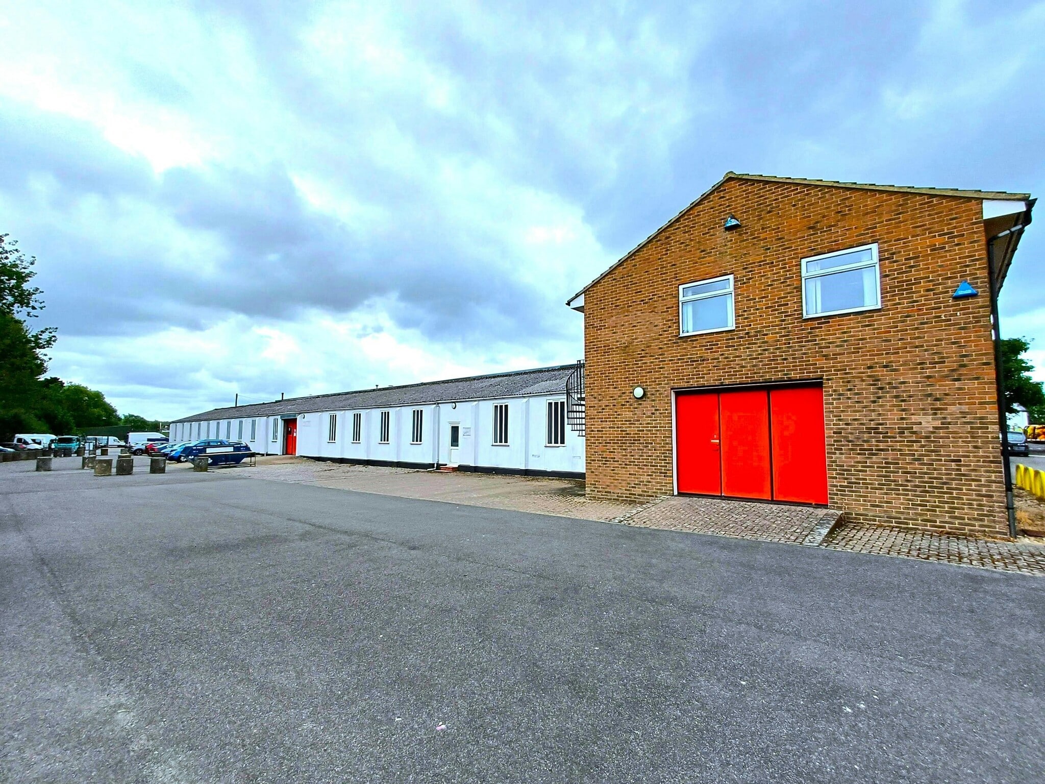 Ford Ln, Ford for sale Building Photo- Image 1 of 1