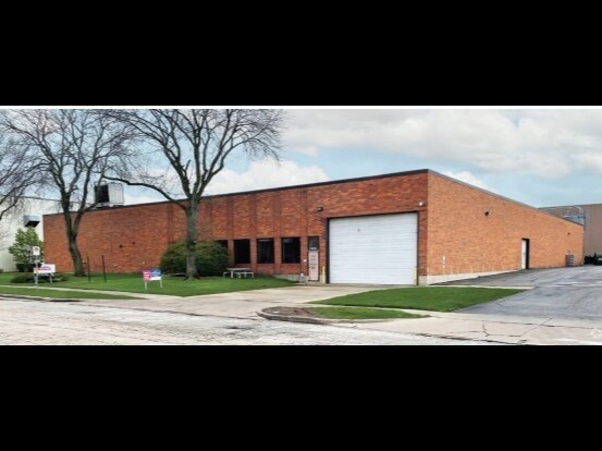 3627 Stern Ave, St Charles, IL for sale Building Photo- Image 1 of 1