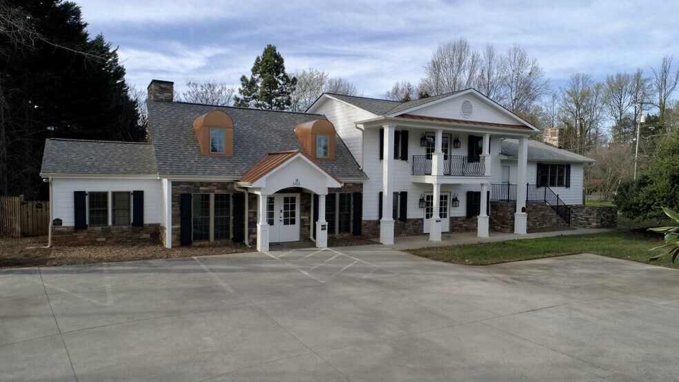 5415 Old Lake Rd, Greensboro, NC 27455