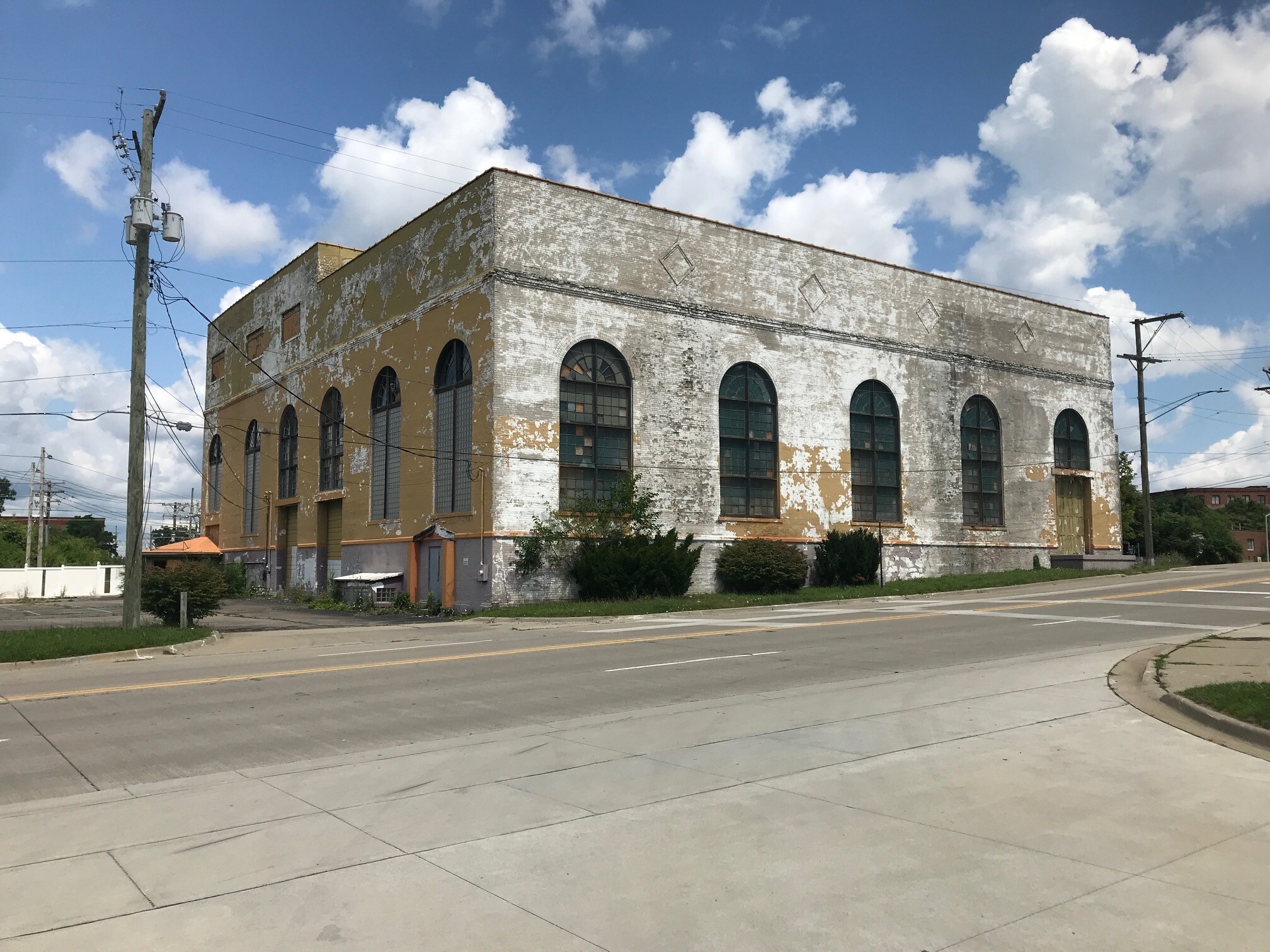 34 Rapid St, Pontiac, MI for sale Building Photo- Image 1 of 16