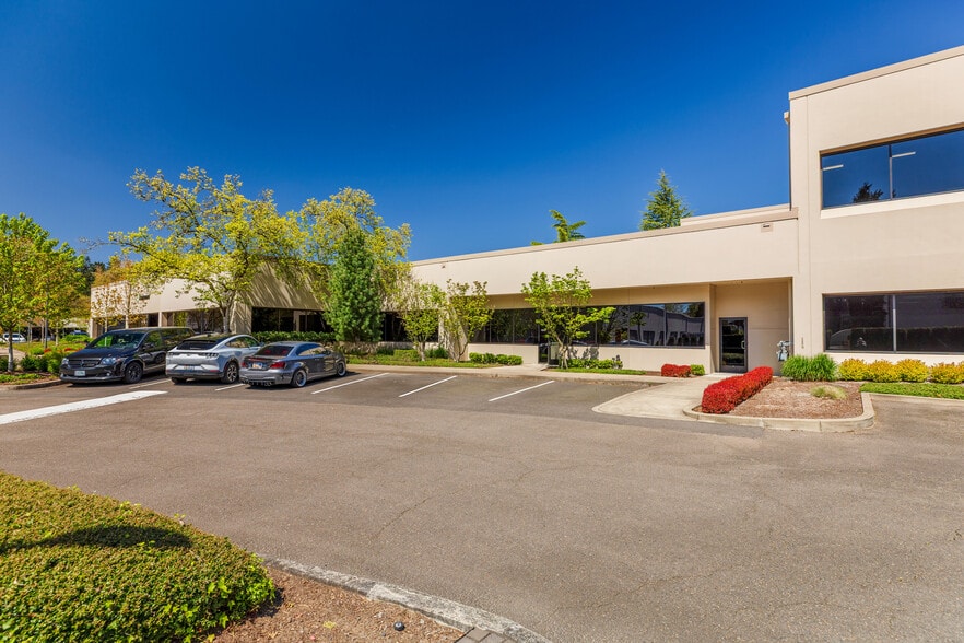 16101 SW 72nd Ave, Portland, OR for lease - Building Photo - Image 1 of 7