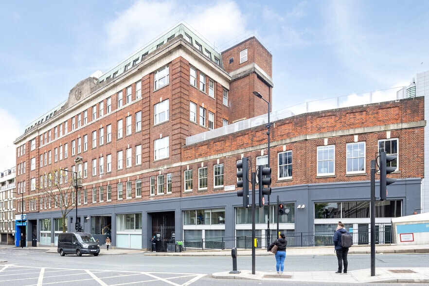 4-18A Bishops Bridge Rd, London for sale - Primary Photo - Image 1 of 7