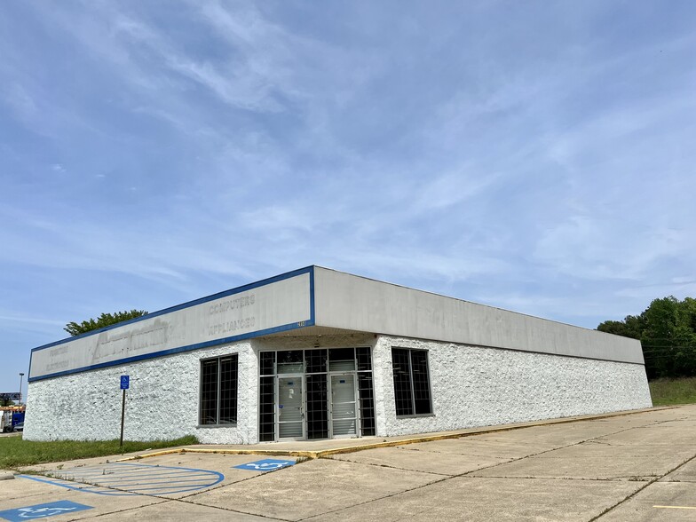 2850 N Market St, Shreveport, LA for lease - Building Photo - Image 2 of 50