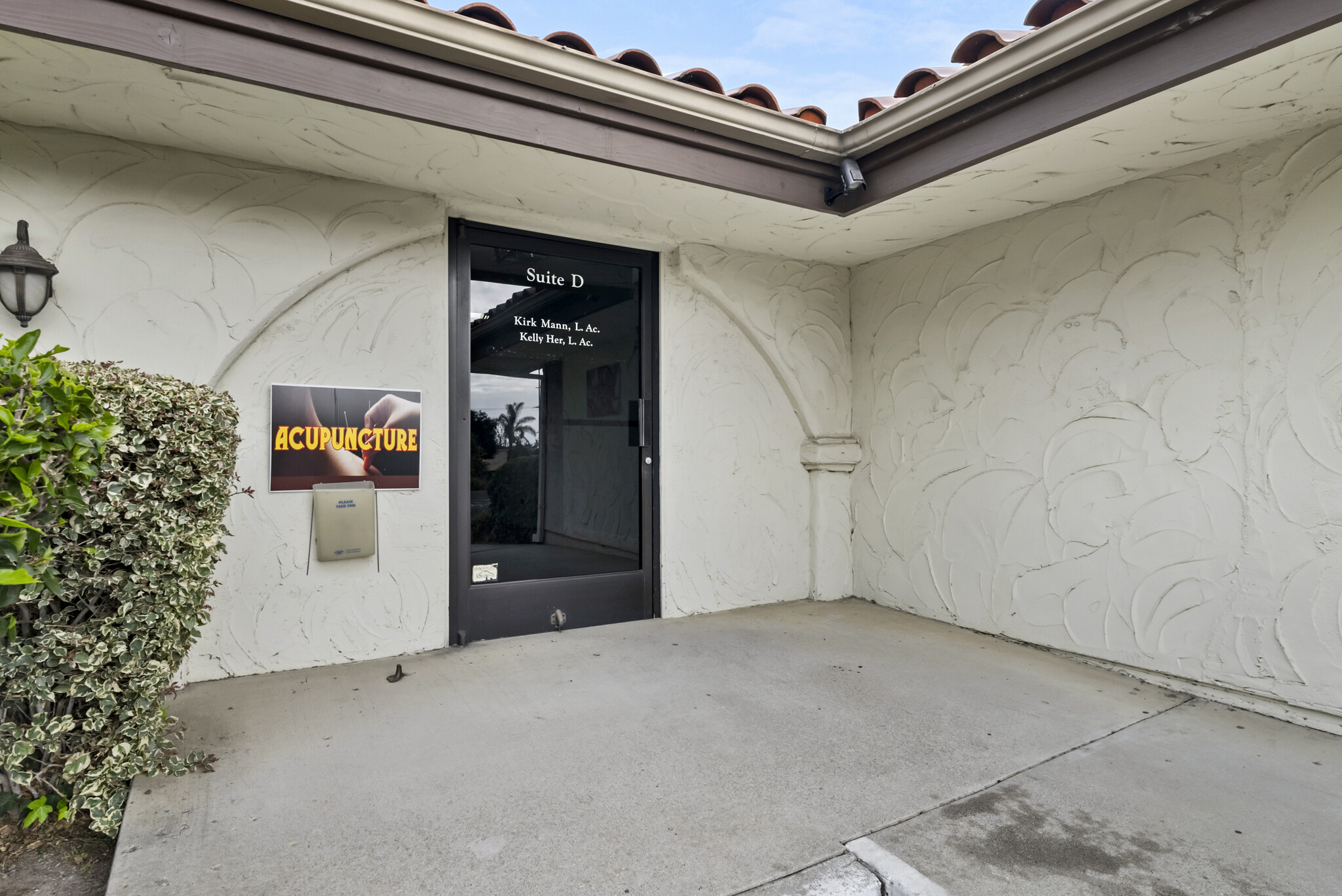 970 Petit Ave, Ventura, CA for lease Building Photo- Image 1 of 22