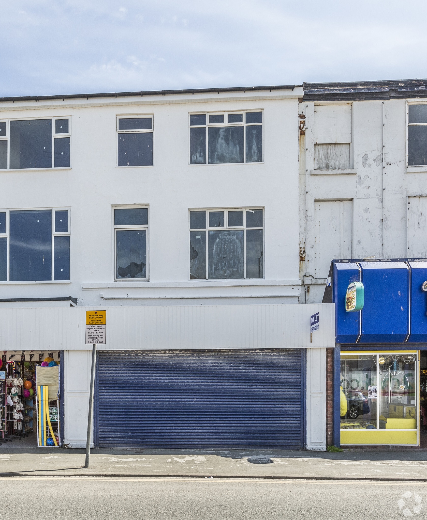 27-28 West Parade, Rhyl for sale Building Photo- Image 1 of 1
