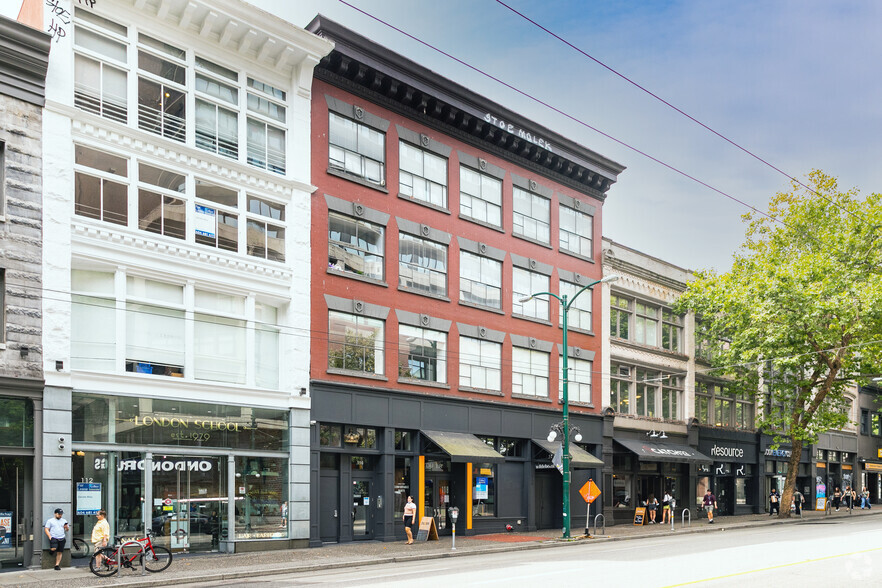 114-120 Hastings St W, Vancouver, BC for lease - Building Photo - Image 3 of 5