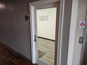 8415 Pit Stop Ct, Concord, NC for lease Interior Photo- Image 2 of 16