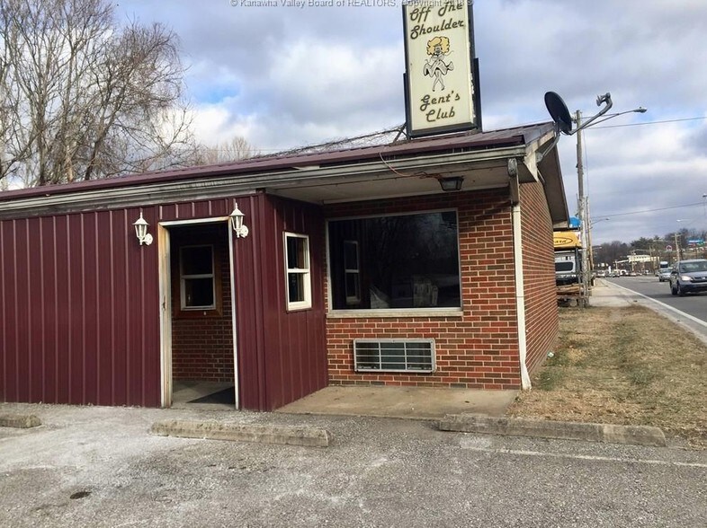 3274 Route 60, Huntington, WV 25705