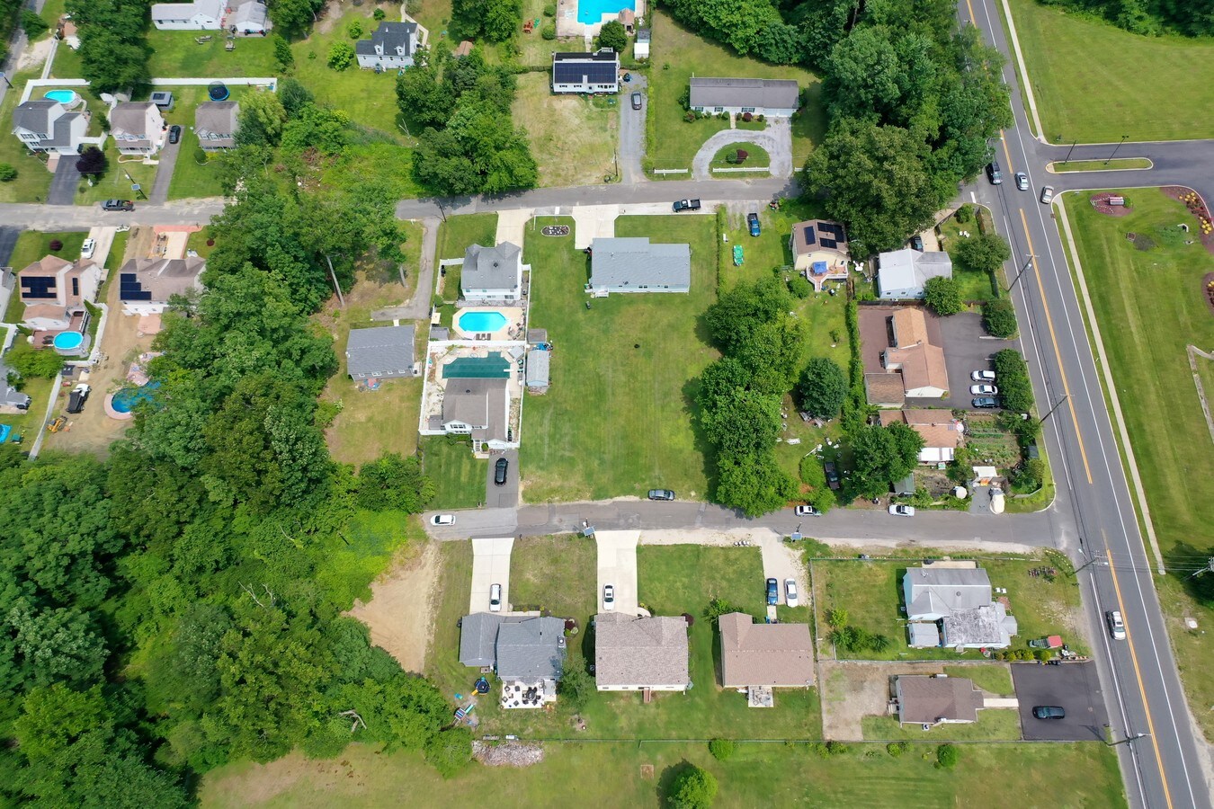 12 Wallace St, Woodbury, NJ 08096