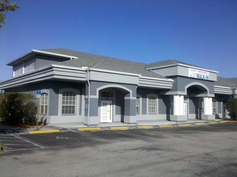 2815 Alt 19, Palm Harbor, FL for lease - Primary Photo - Image 1 of 17