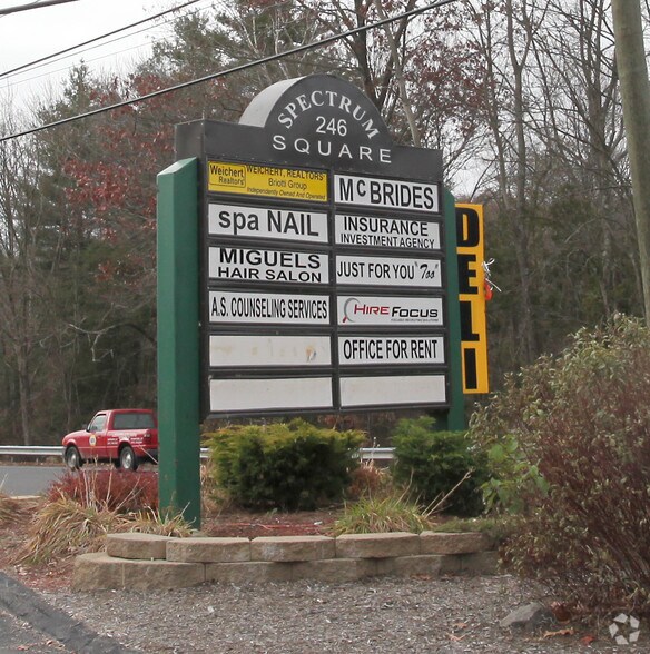 246 Wolcott Rd, Wolcott, CT for lease - Building Photo - Image 2 of 3