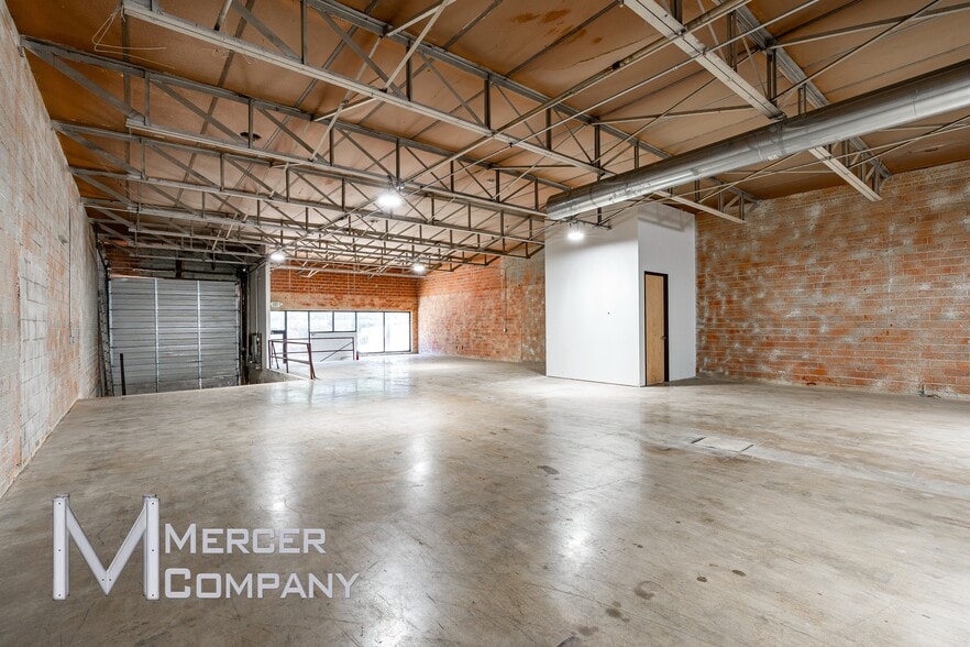 1829 E Levee St, Dallas, TX for lease - Interior Photo - Image 3 of 5