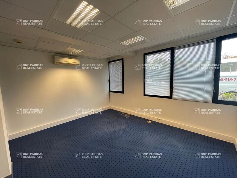 Office in Rennes for lease - Interior Photo - Image 1 of 4