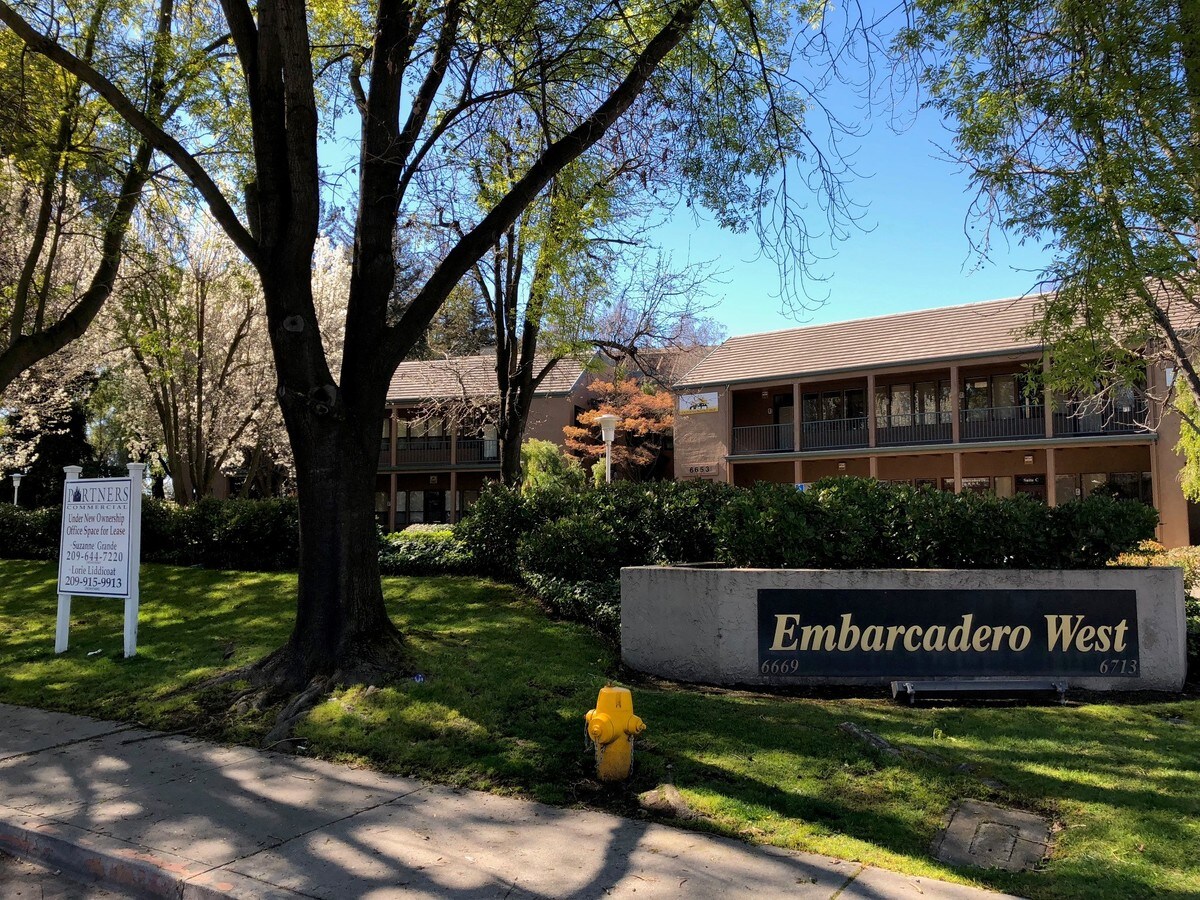 6653 Embarcadero Dr, Stockton, CA 95219