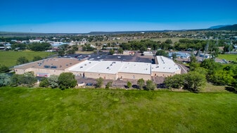 Round Valley Plaza - Retail Space