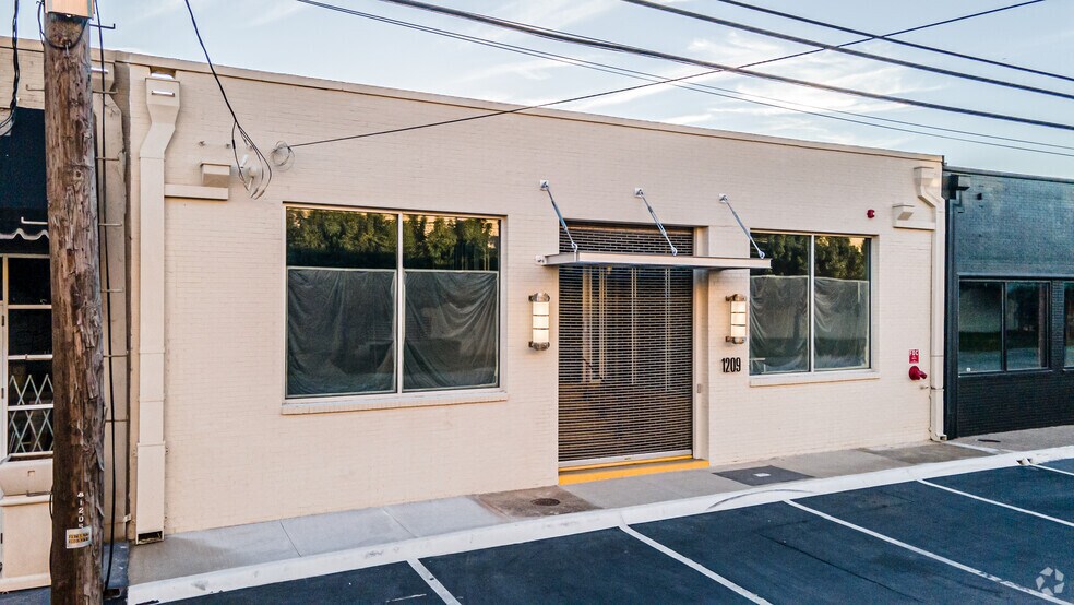 1209 Slocum St, Dallas, TX for sale - Building Photo - Image 2 of 2