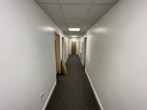 Rendlesham, Woodbridge for lease Interior Photo- Image 1 of 5