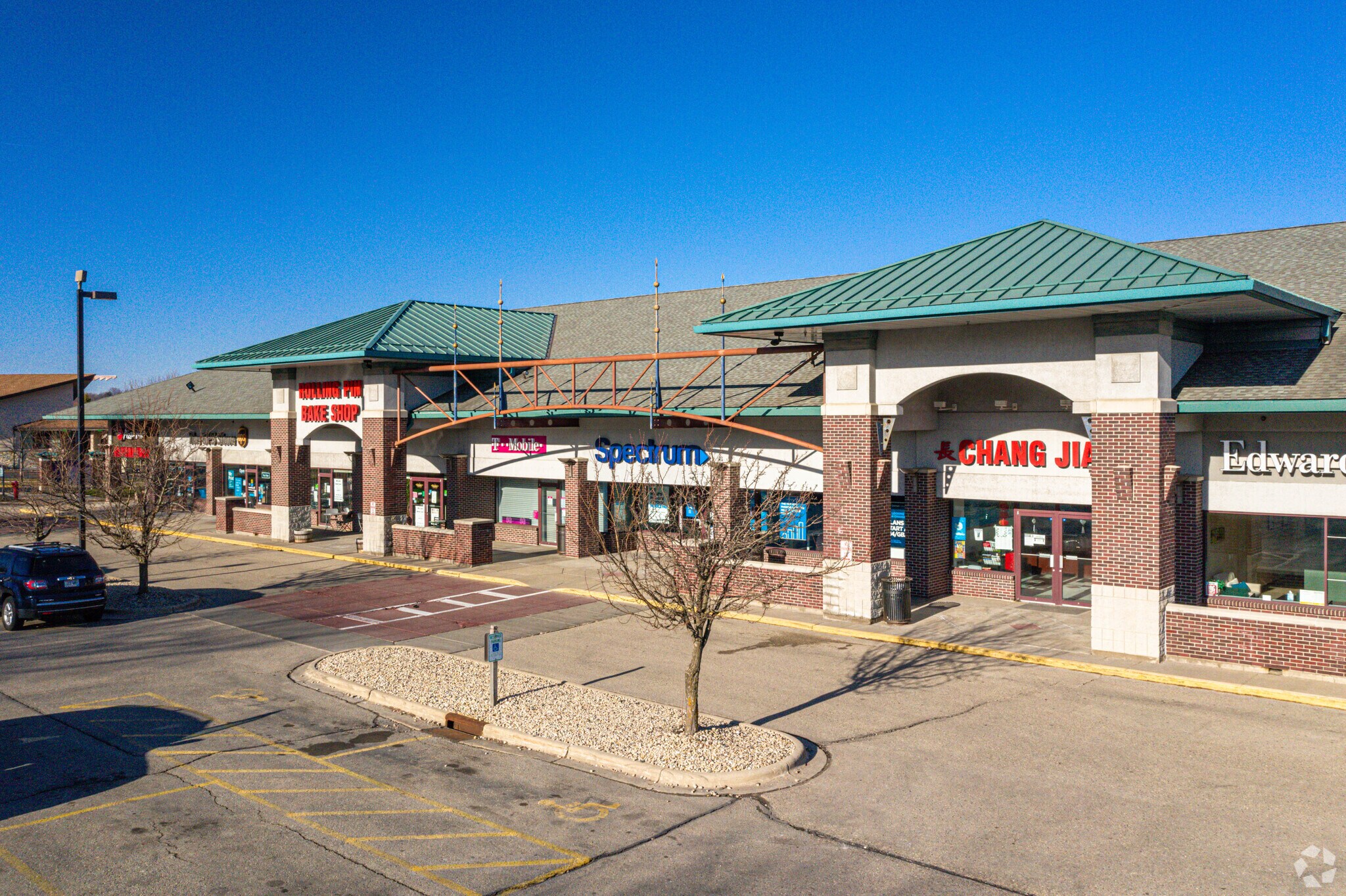 2935 S Fish Hatchery Rd, Fitchburg, WI for sale Building Photo- Image 1 of 1