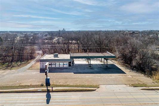 401 E McElroy Rd, Stillwater, OK for lease Primary Photo- Image 1 of 6