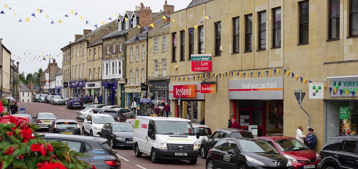32-34 Bondgate Within, Alnwick for sale Primary Photo- Image 1 of 1