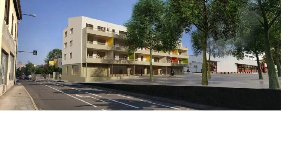 Retail in Besançon for sale - Building Photo - Image 1 of 4