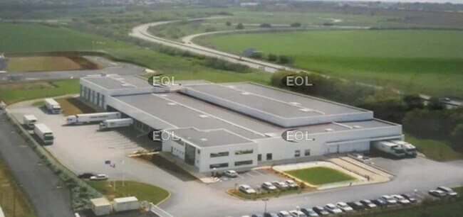 Location Entrepôt 5 340 m²