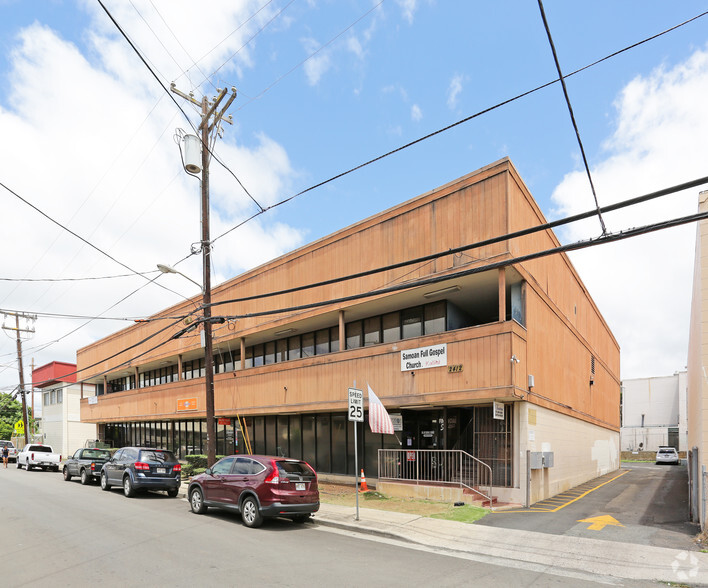 2412 Rose St, Honolulu, HI for lease - Building Photo - Image 2 of 8