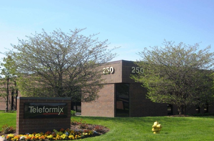 250 E Devon Ave, Itasca, IL for sale Primary Photo- Image 1 of 1