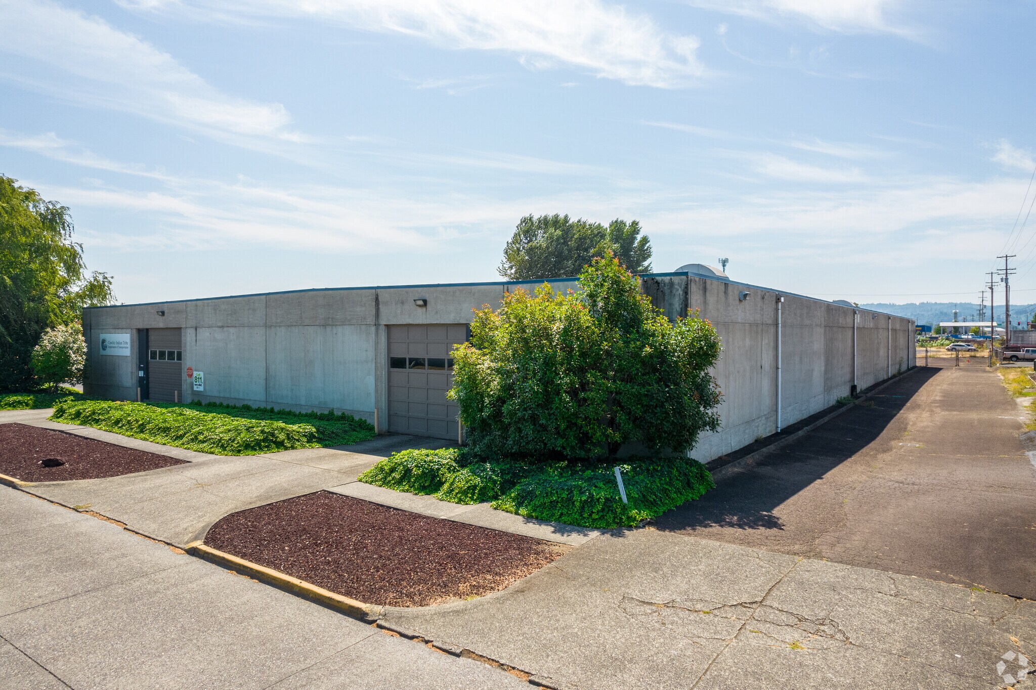 865 Douglas St, Longview, WA for sale Primary Photo- Image 1 of 1