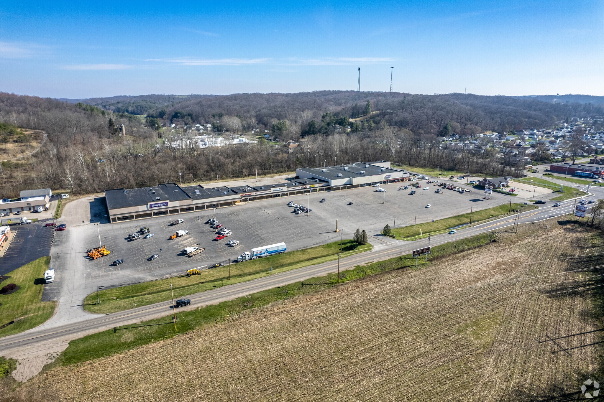 62150 Hocking Mall, Logan, OH 43138 Hocking Plaza